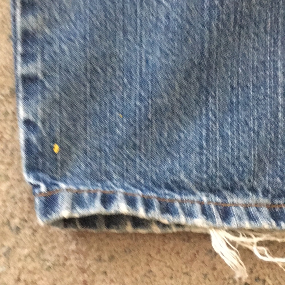 LEVI STRAUSS Distressed Denim Blue Jeans Size 34 x 34 - Picture 9 of 11